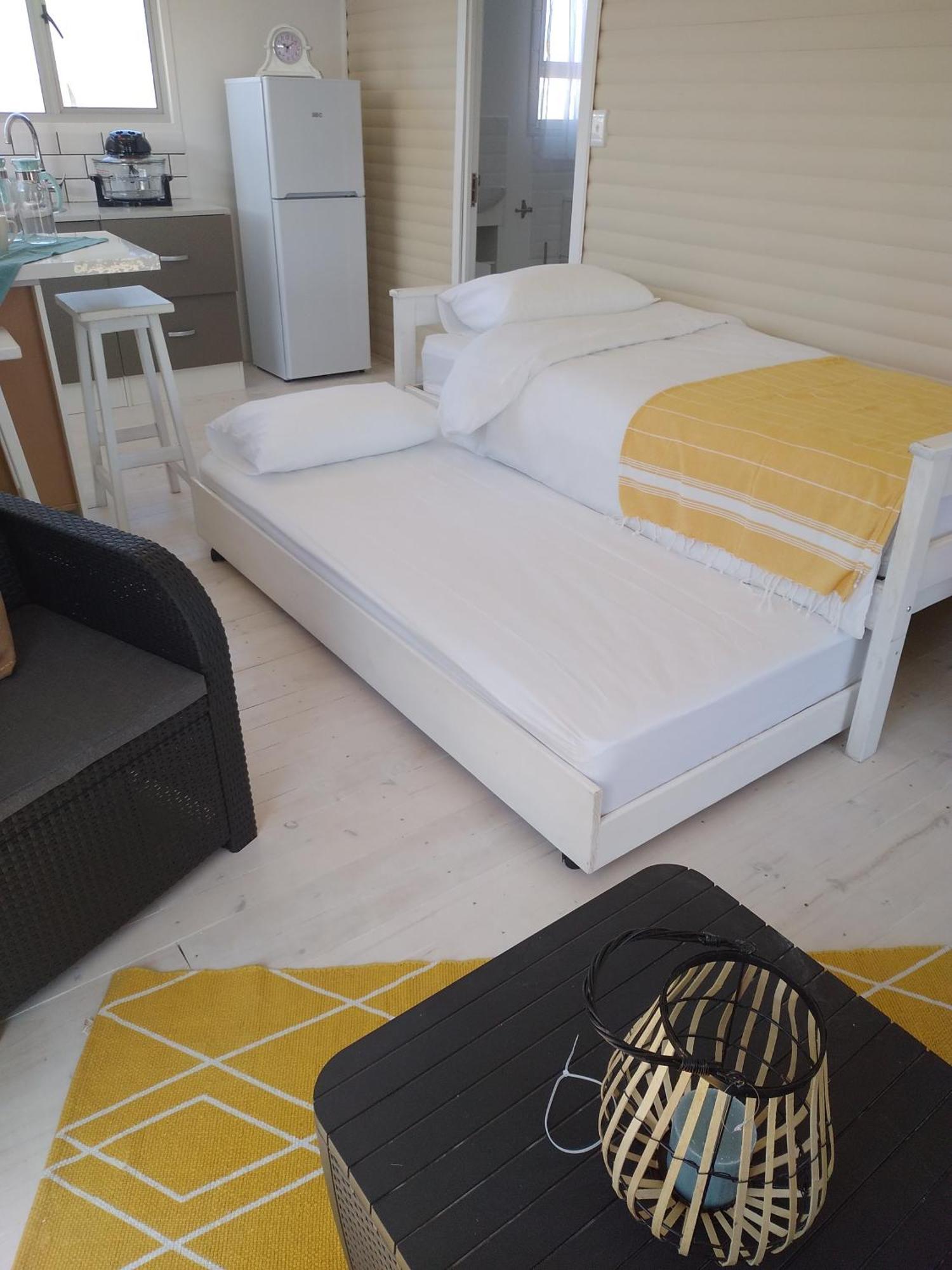 Coco De Mer - Self Catering Log 2 Villa แลมเบิร์ตส์เบย์ ห้อง รูปภาพ